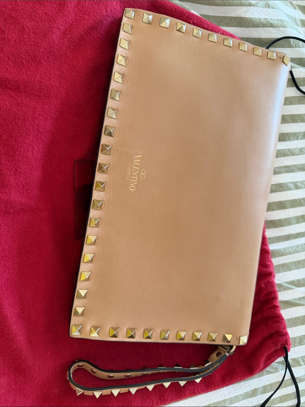 Valentino Beige Leather Rockstud Wristlet Clutch with Gold Studs